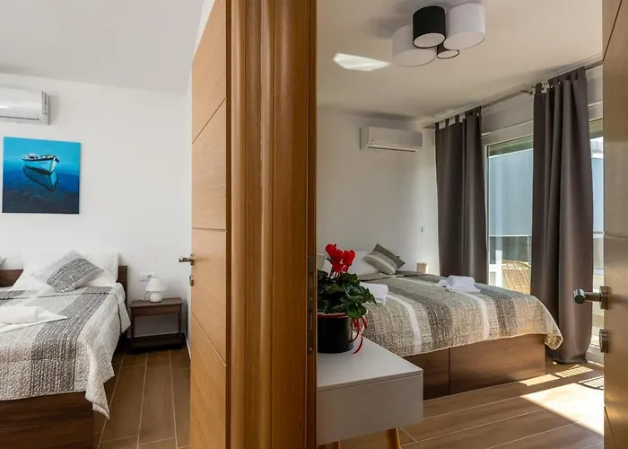 Villa Valencan 3 Peroj